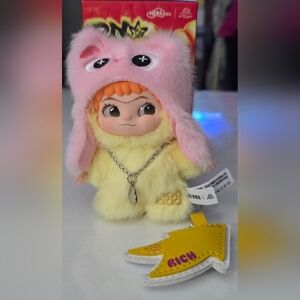 Wakuku On A Roll Series Plush Pendant  "888"